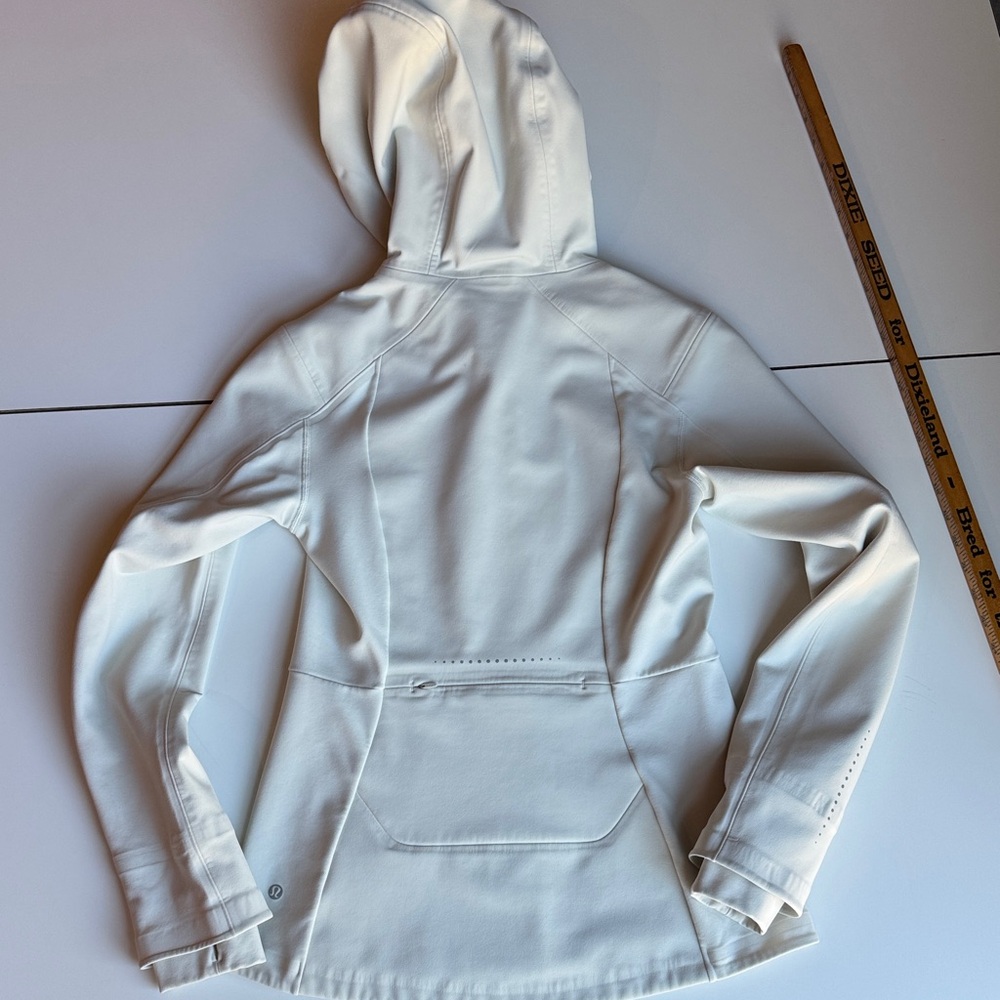 lululemon athletica Cream Hooded Zip Jacket - Picture 11 of 16